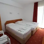 Szálloda Kanarya Çeşme