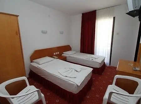 Kanarya Отель