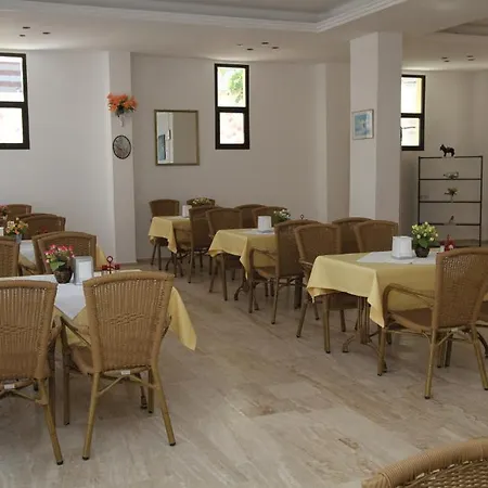 Ξενοδοχείο Kanarya 3*