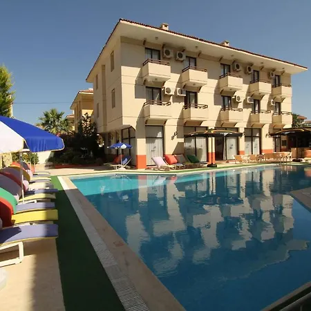 Ξενοδοχείο Kanarya 3*